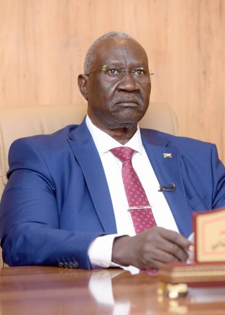 عقار: زيارة توم فليتشر لمناطق سيطرة الدعم السريع تواطؤ مع الفظائع في دارفور