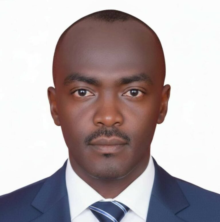 الدكتور مهند عثمان التوم - كاتب صحفي