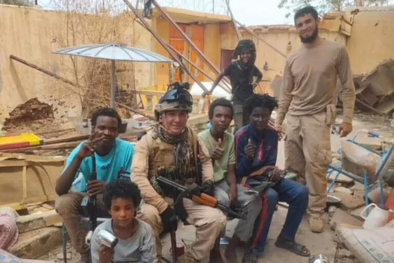 انسحاب مجموعة “الذئاب الكولومبية” من صفوف ميليشيا الدعم السريع